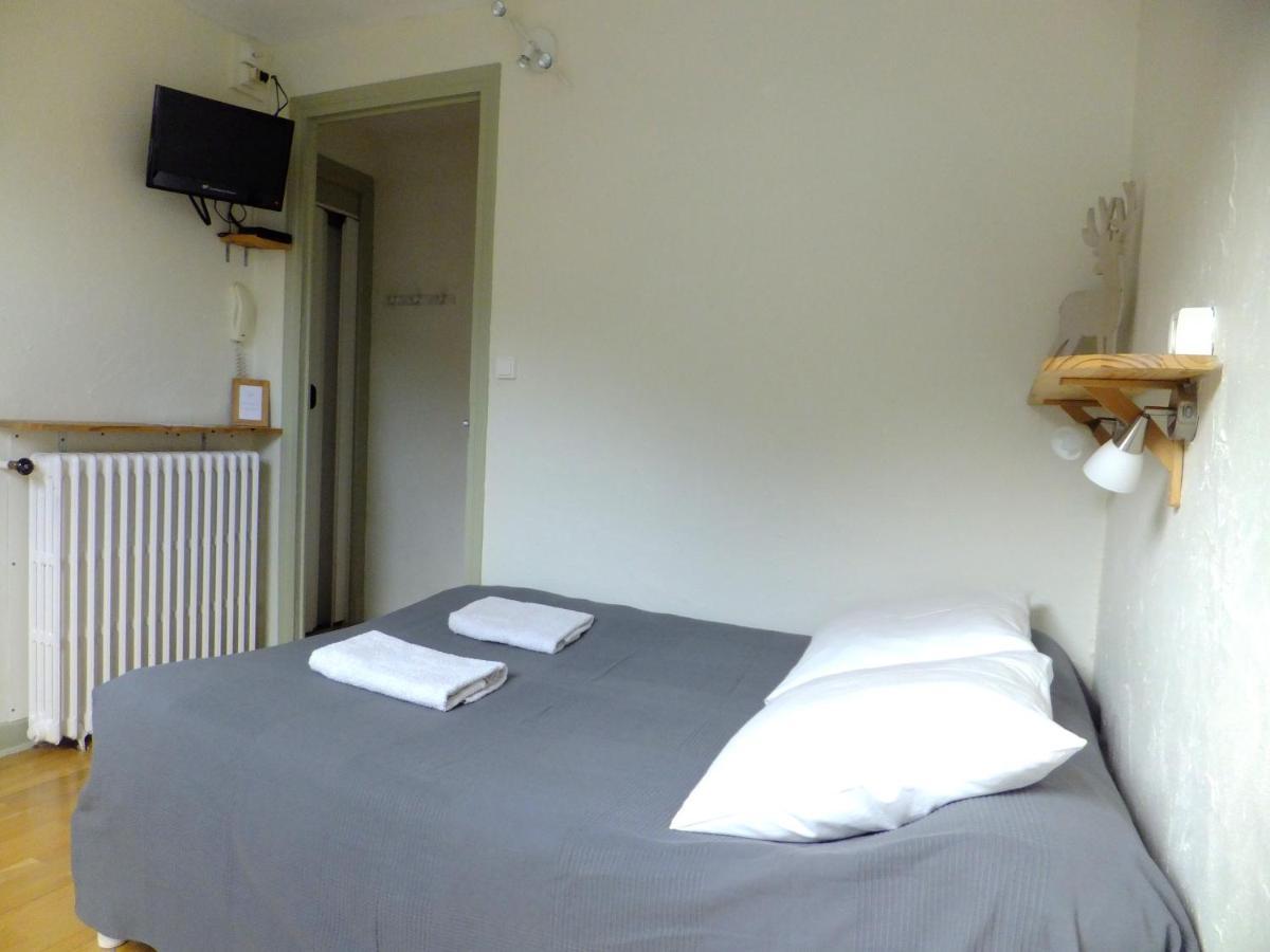 Hotel Des Cimes ลูซ-แซ็ง-โซเวอร์ ภายนอก รูปภาพ