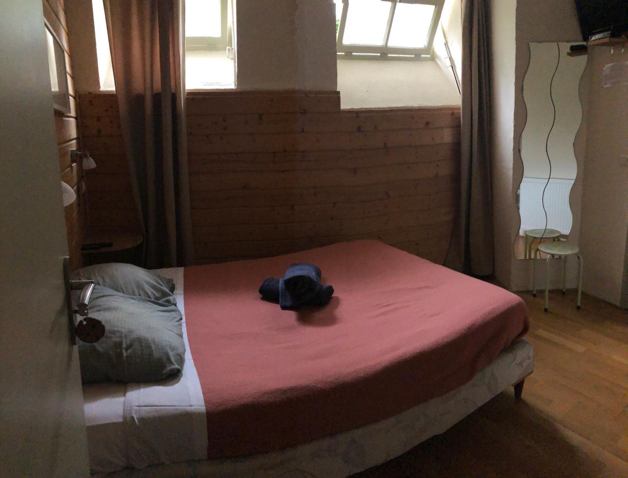 Hotel Des Cimes ลูซ-แซ็ง-โซเวอร์ ภายนอก รูปภาพ